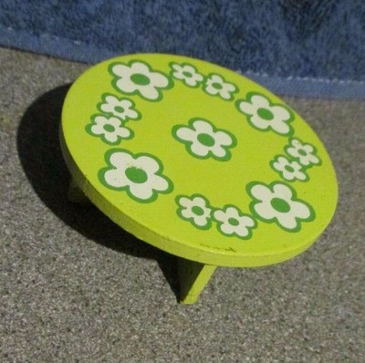 16th scale dolls house furniture